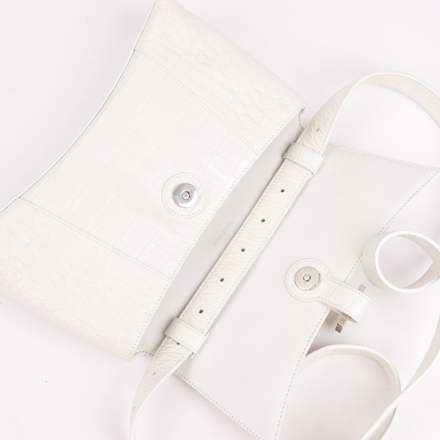 Balenciaga Hourglass Schultertasche in Krokodiloptik in Weiß 671355