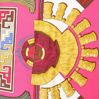 Hermès Carré 90 "HUACA PIRU" Silk handkerchief in Pink