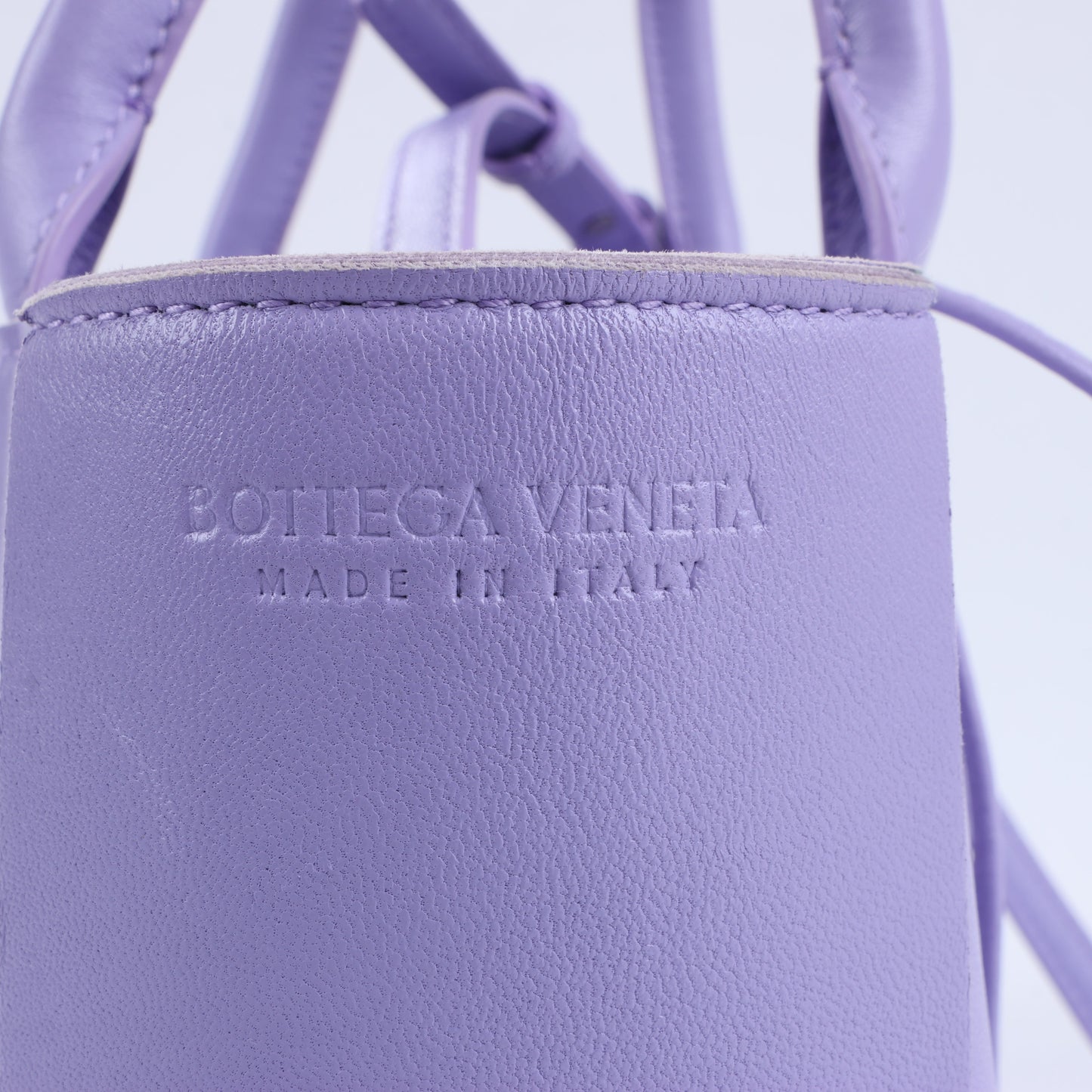 Bottega Veneta Nappa Maxi Intrecciato Small Arco 2Way Handbag in Purple