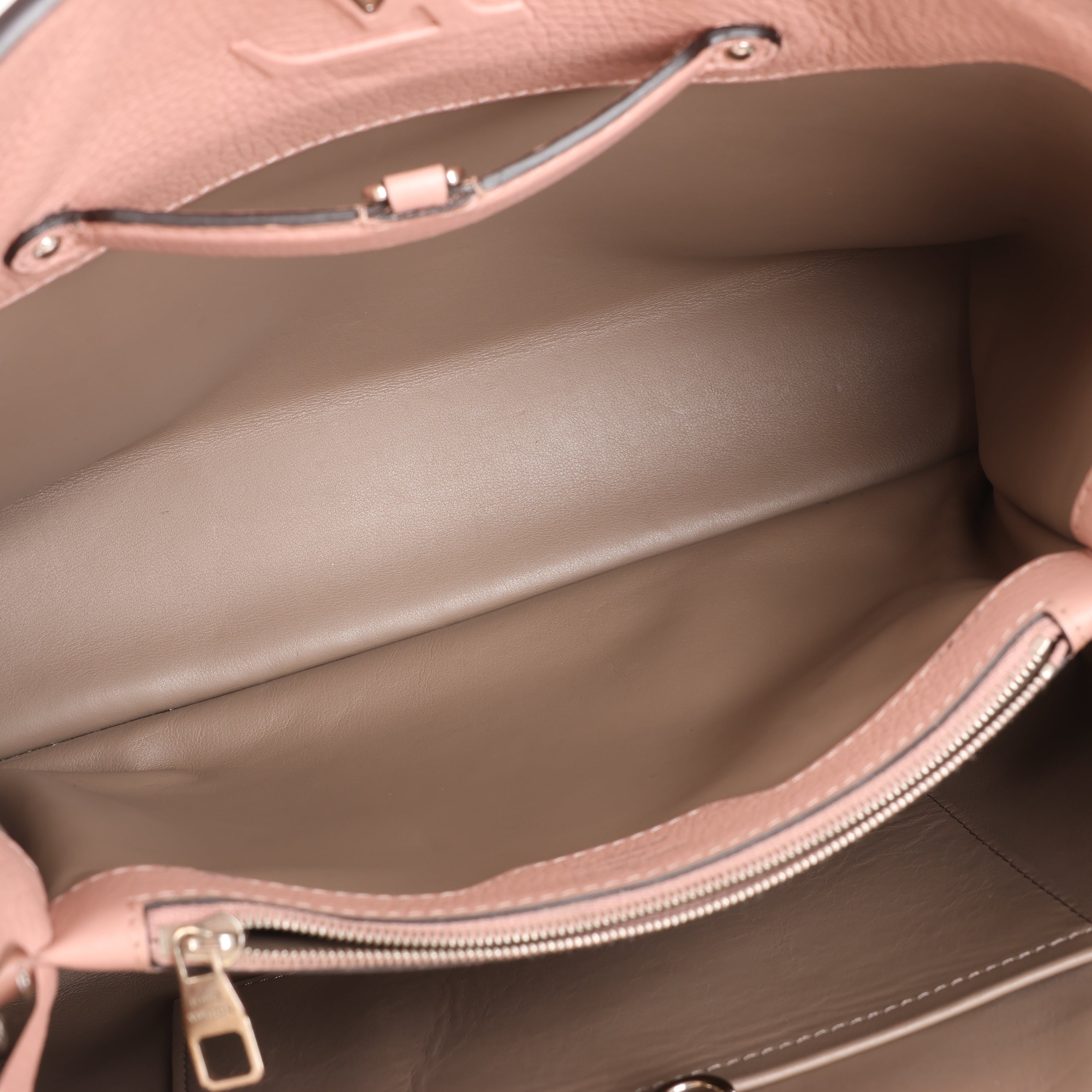 Louis Vuitton Parnassea Capucines MM Handbag in Pink M94471