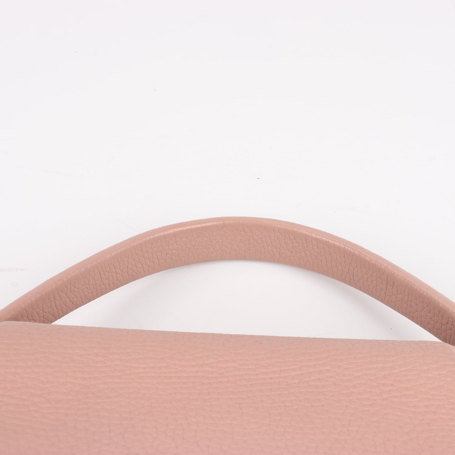 Louis Vuitton Parnassea Capucines MM Handbag in Pink M94471