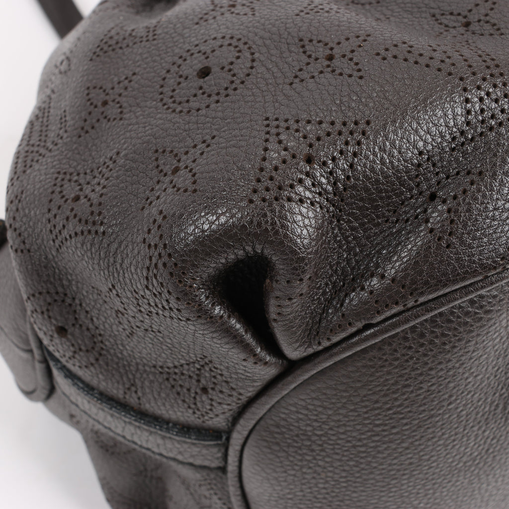 Louis Vuitton Monogram Mahina Leather Lunar GM Handbag in Brown M97052