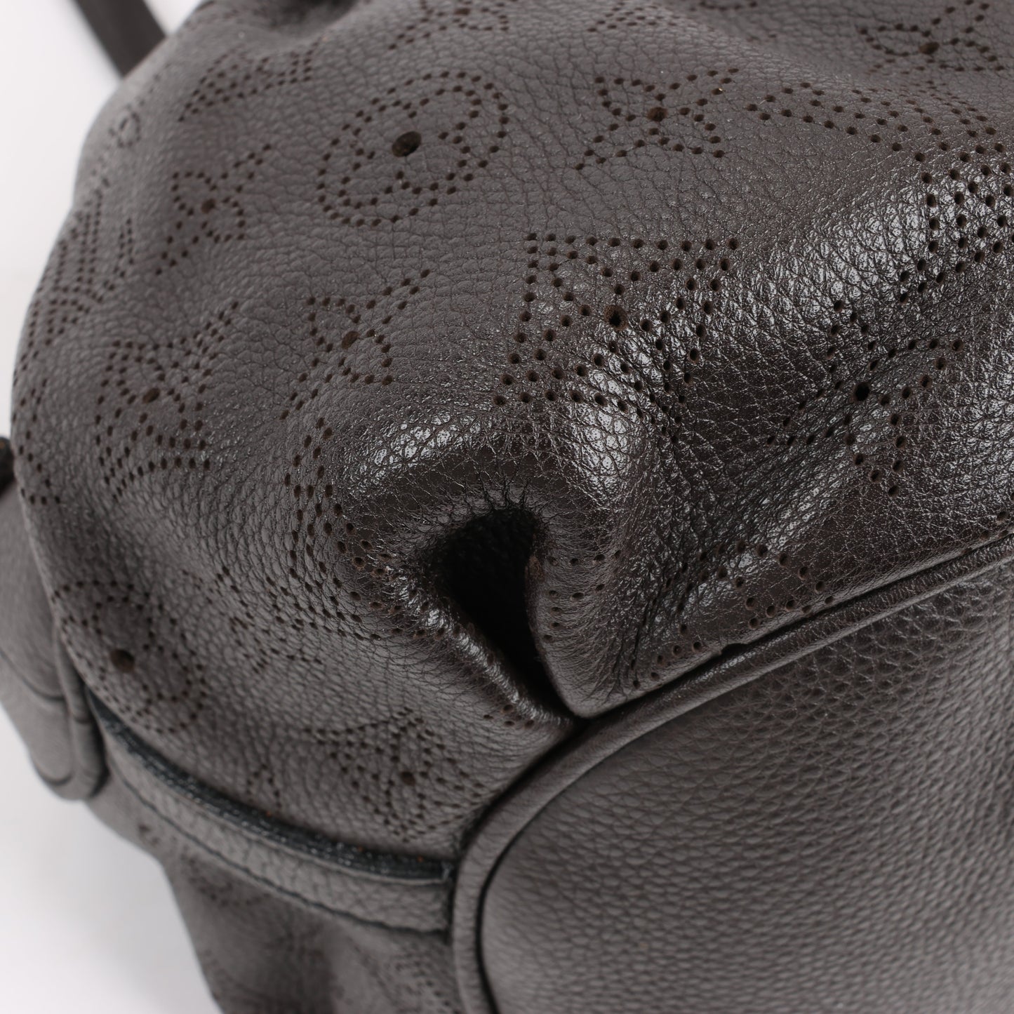 Louis Vuitton Monogram Mahina Leather Lunar GM Handbag in Brown M97052