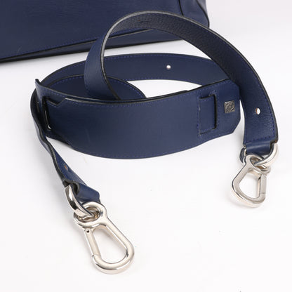 LOEWE Puzzle – Große 2-Wege-Handtasche aus Leder in Marineblau
