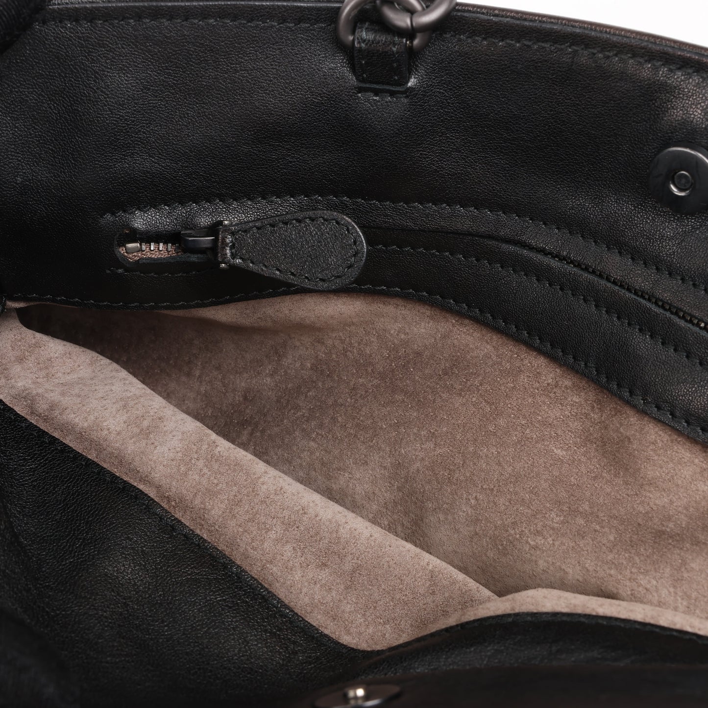 Bottega Veneta Intrecciato Leather Shoulder Bag in Black