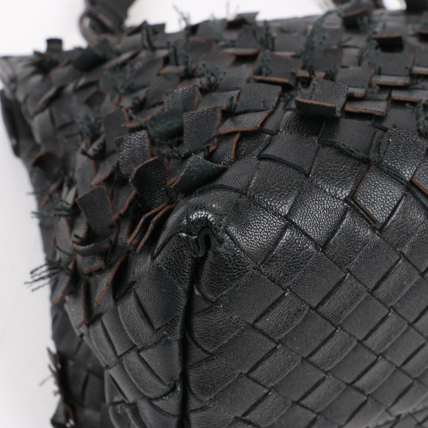 Bottega Veneta Intrecciato Leather Shoulder Bag in Black