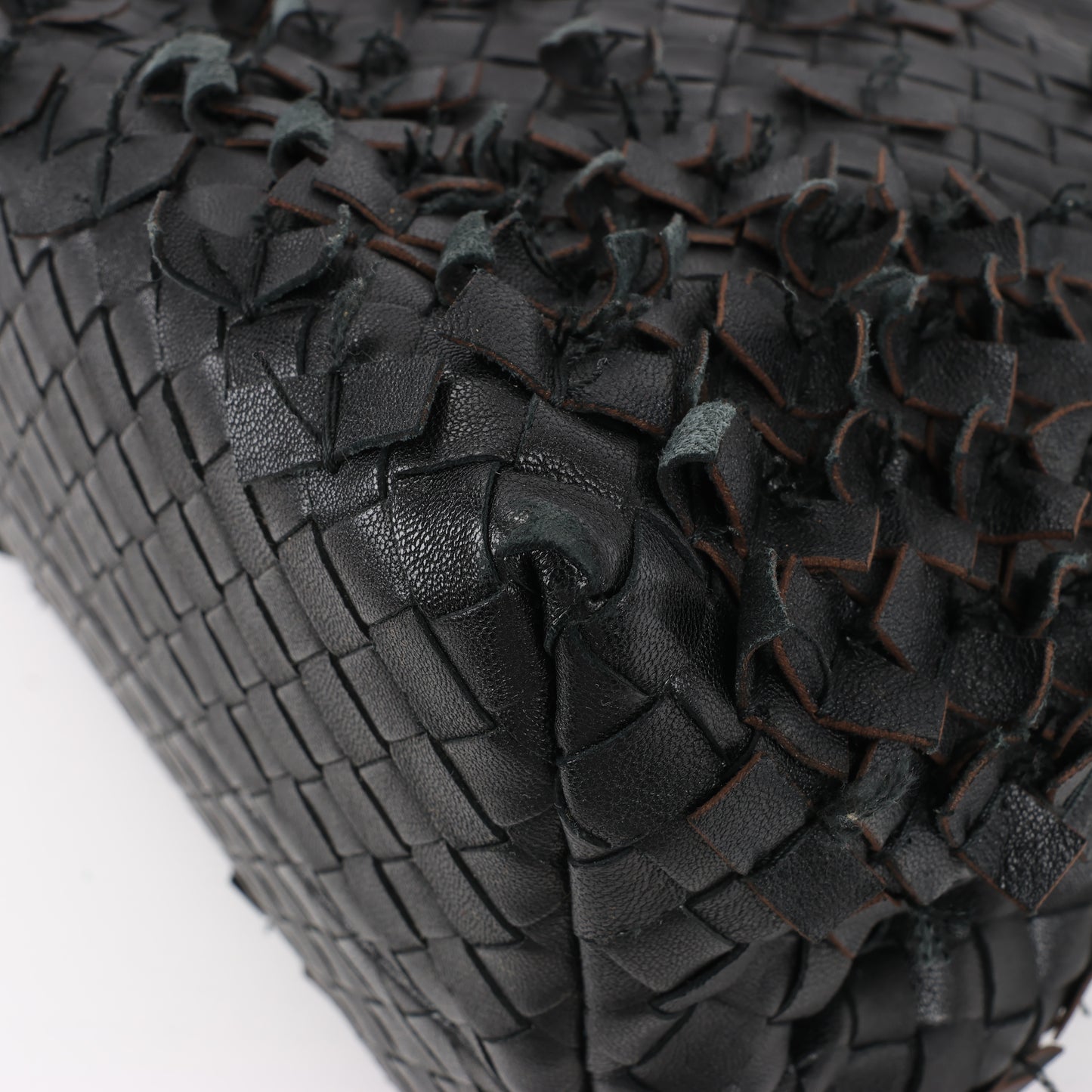 Bottega Veneta Intrecciato Leather Shoulder Bag in Black