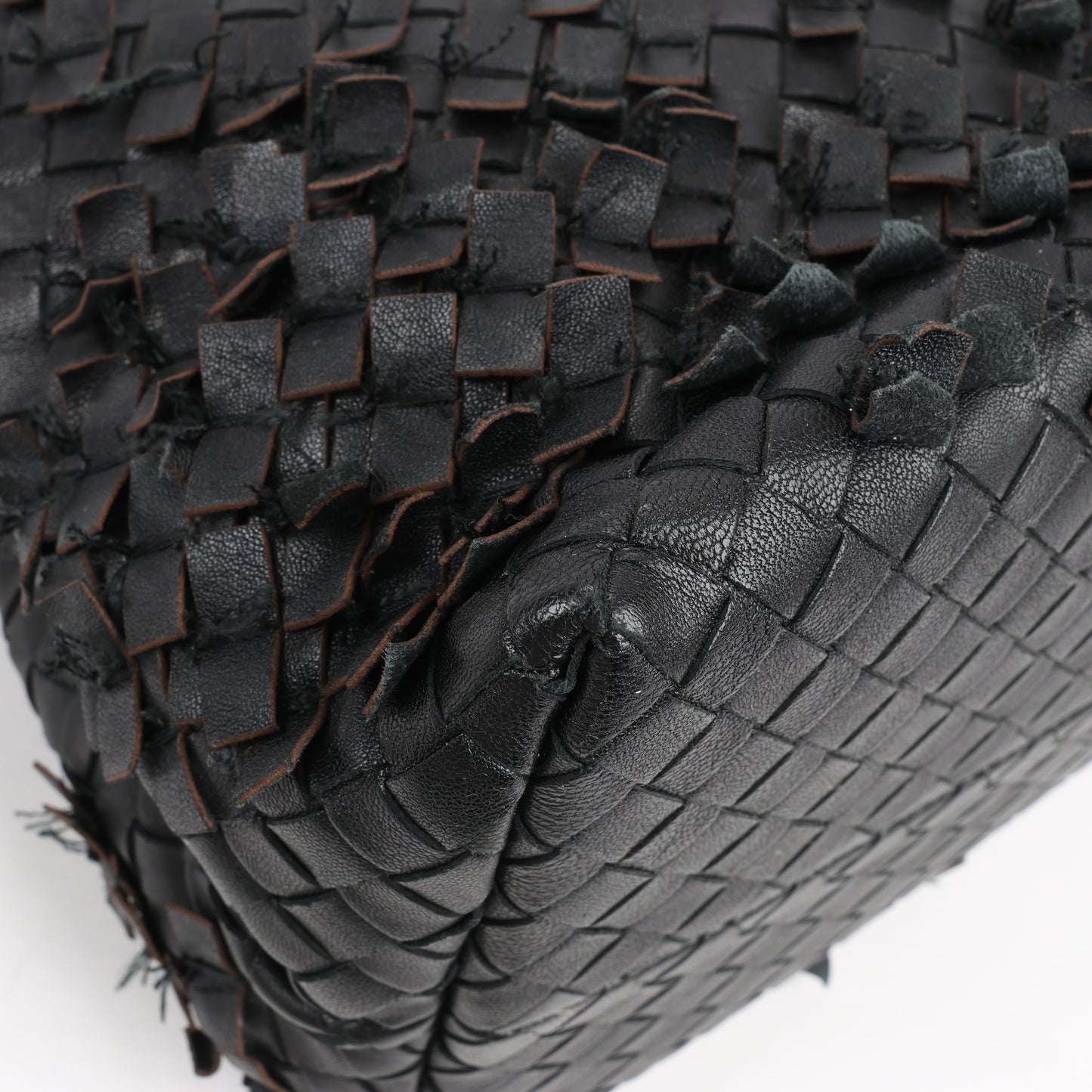 Bottega Veneta Intrecciato Leather Shoulder Bag in Black