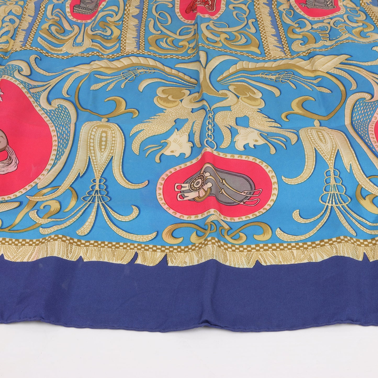 Hermès Carré 90 "LA PRESENTATION" Silk handkerchief in Navy Blue