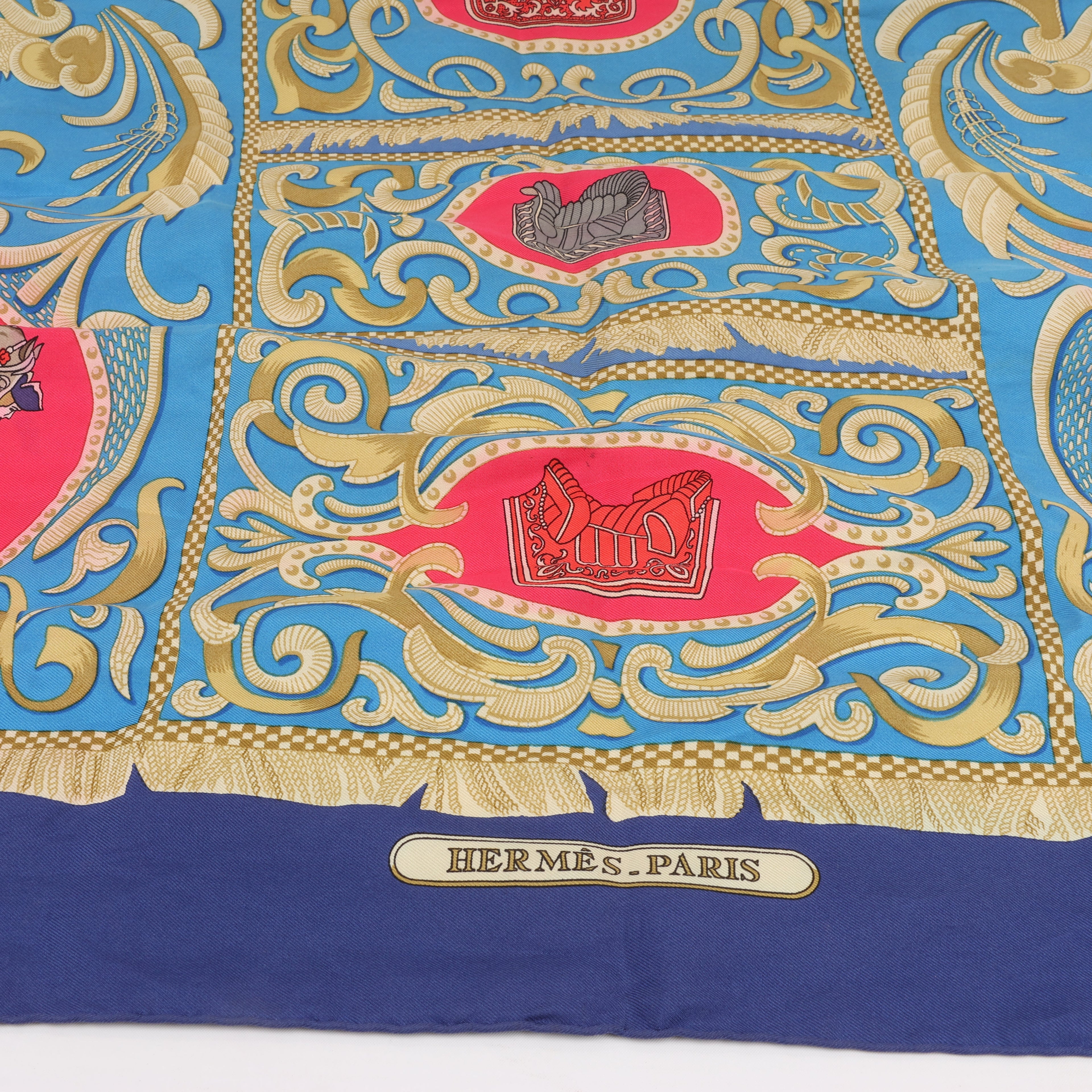 Hermès Carré 90 "LA PRESENTATION" Silk handkerchief in Navy Blue