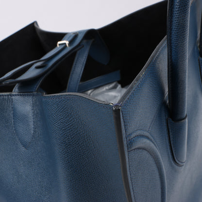 CELINE Luggage Phantom Medium Grained Leather Handbag in Navy Blue