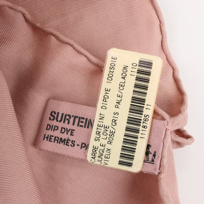 Carré Hermès Carré 90 « JUNGLE LOVE » 100 % soie rose
