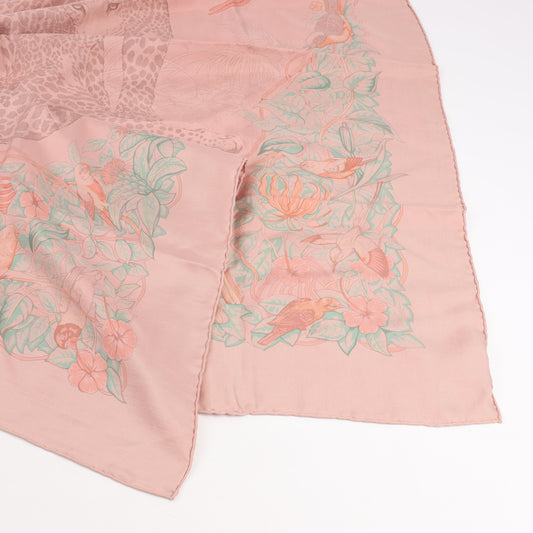 Carré Hermès Carré 90 « JUNGLE LOVE » 100 % soie rose