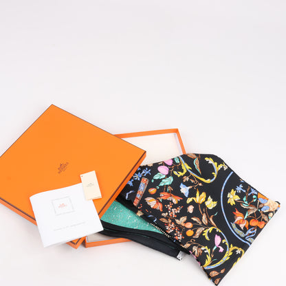 Hermès Carré 90 "PIERRES d'ORIENT et d'OCCIDENT" Foulard 100% Soie en Noir x Vert
