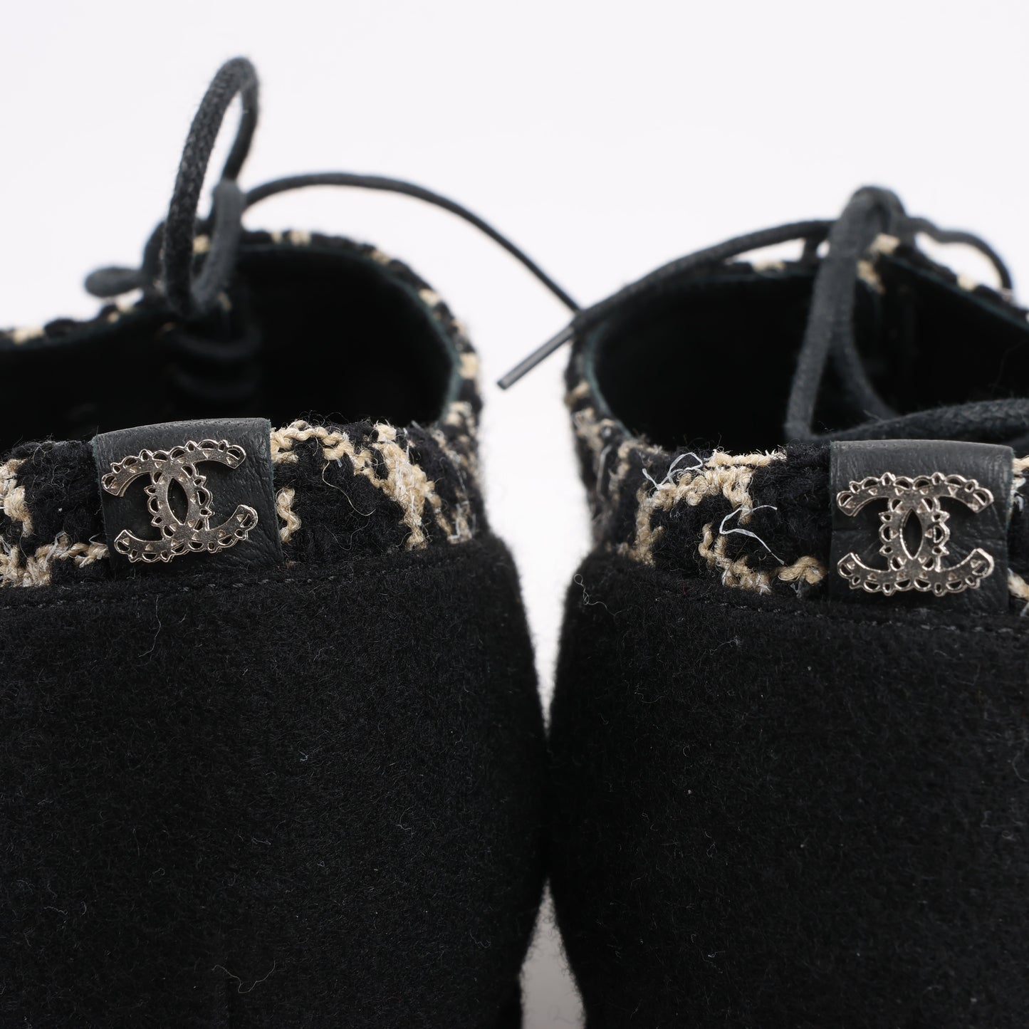 CHANEL Coco Tweed Felt Mark Leather x Fabric Boots G31378 in Black x Beige, Size 37 EU