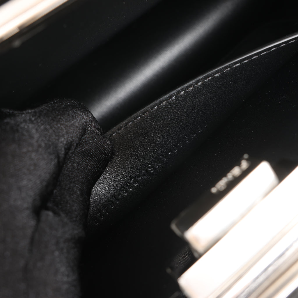 Fendi Peekaboo Cuts Patent Leather Chain Shoulder Bag in Black 8BN340