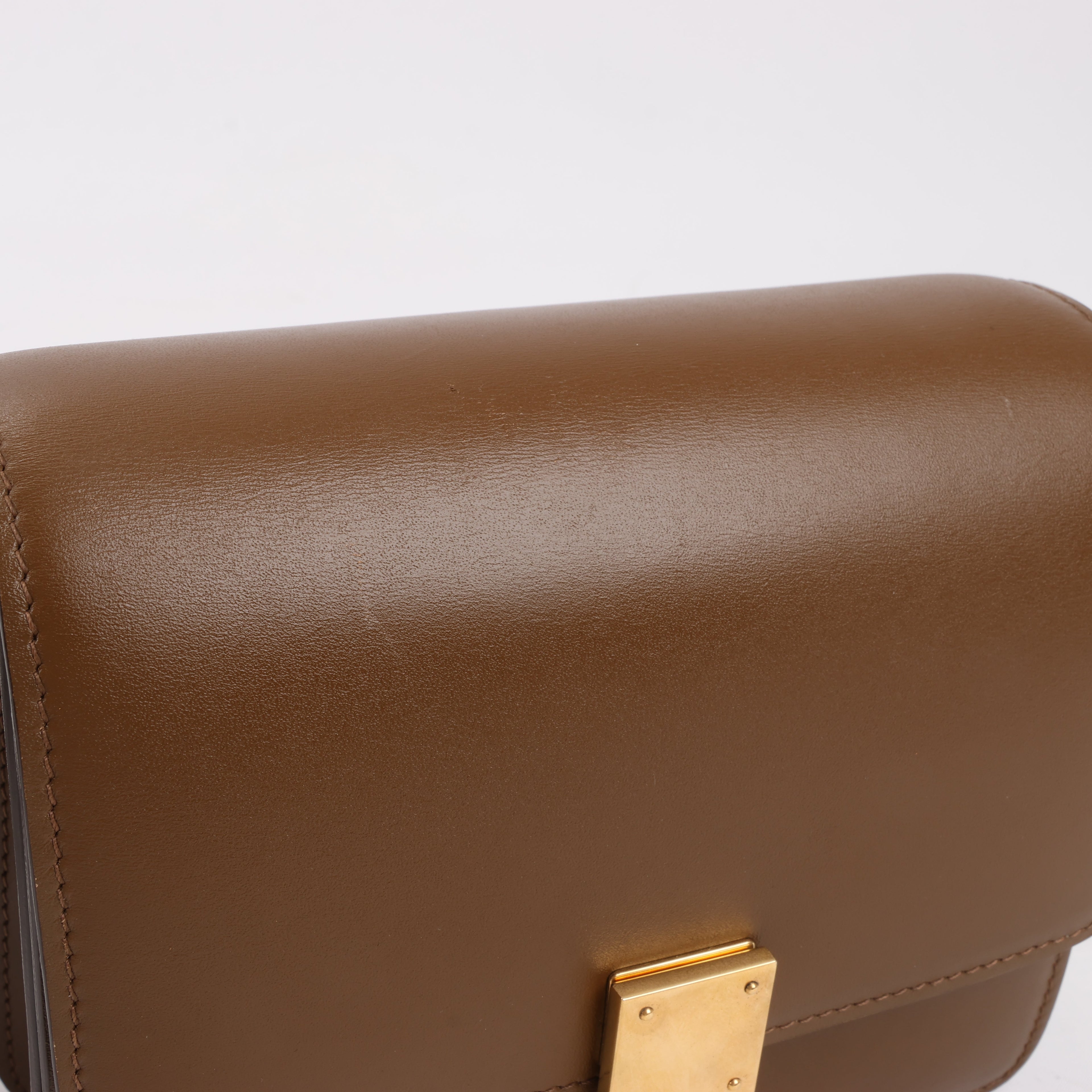 Bolso de hombro pequeño de piel Celine Classic Box en marrón