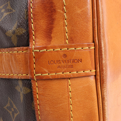 Louis Vuitton Monogram Canvas Noe Shoulder Bag M42224