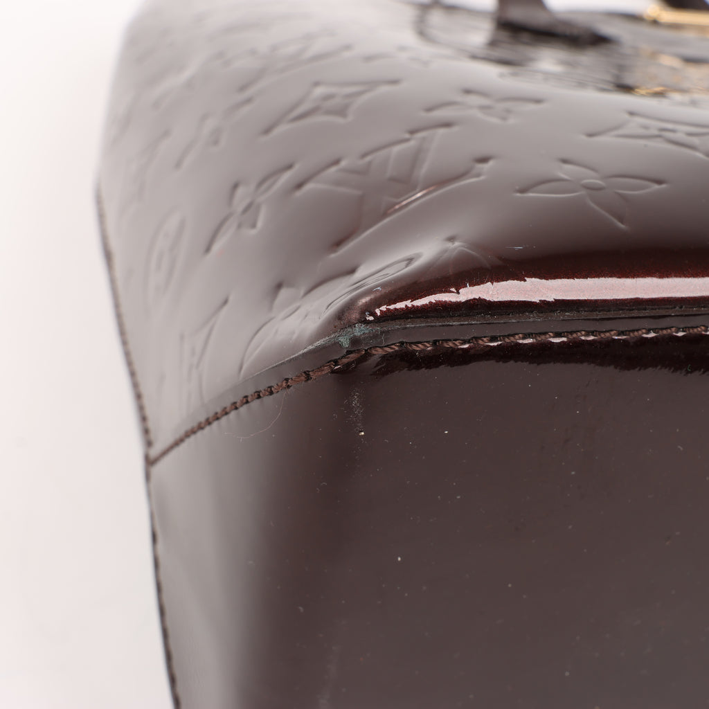 Louis Vuitton Monogram Vernis Wilshire MM Handbag in Amarante