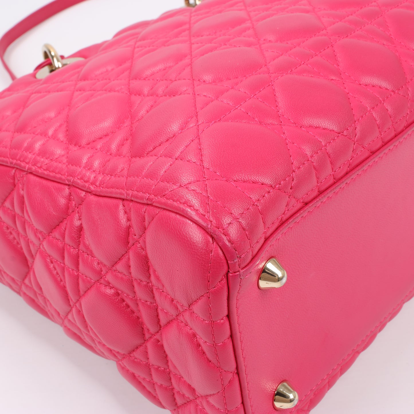 Grand sac à main double usage en cuir rose Christian Dior Lady Dior Cannage