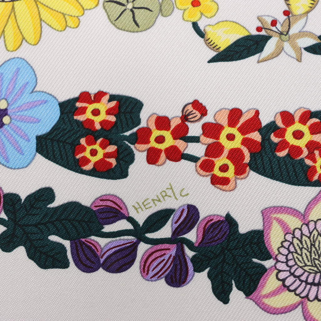 Hermès Carré 90 "BRIDES DE GALA EN FLEUR" Silk Scarf