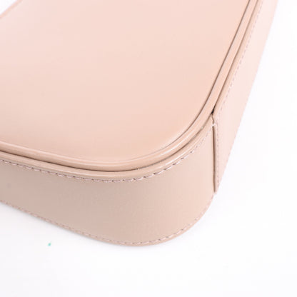 Saint Laurent Le 5 à 7 Mini Hobo bag in Pink