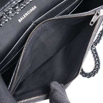 Sac à bandoulière Balenciaga Hourglass Mock Croc en noir
