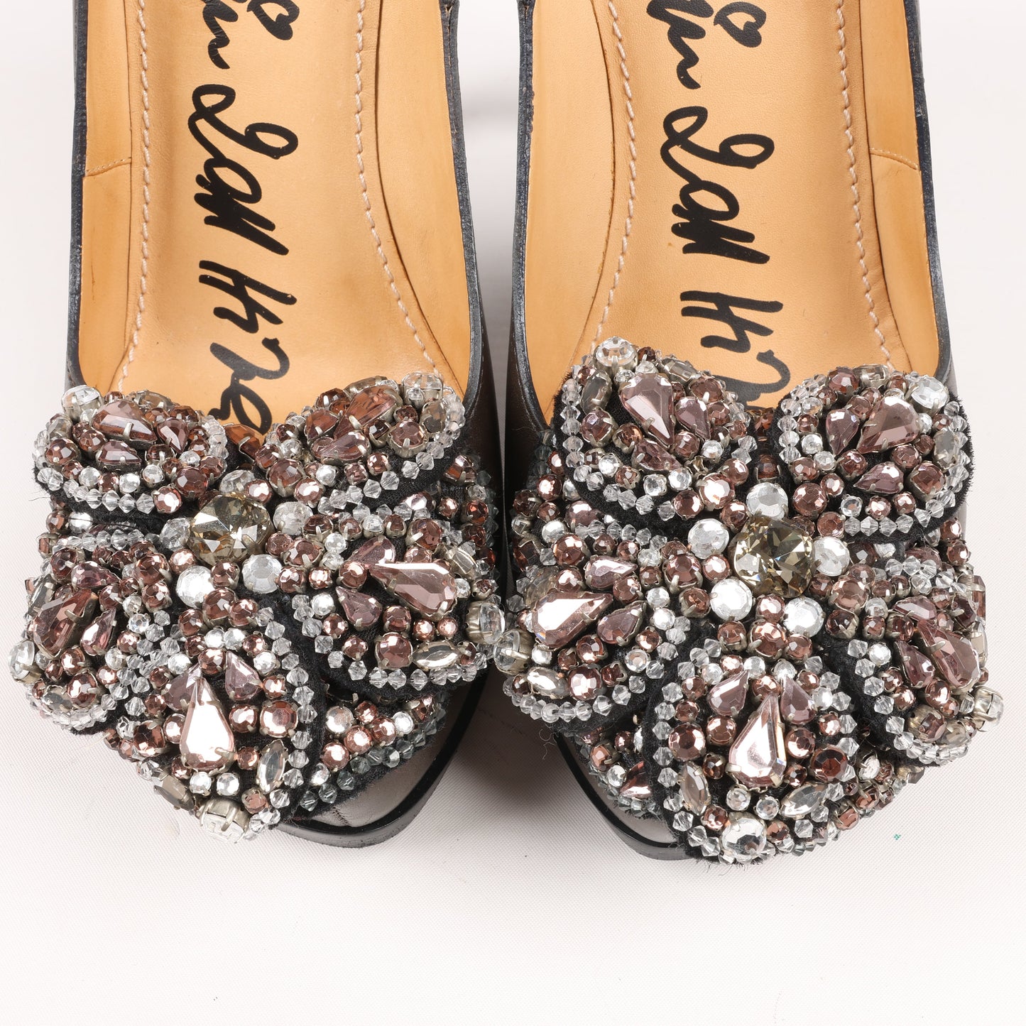 Escarpins Lanvin Paris à plateforme en cuir gris orné de bijoux, pointure 37,5