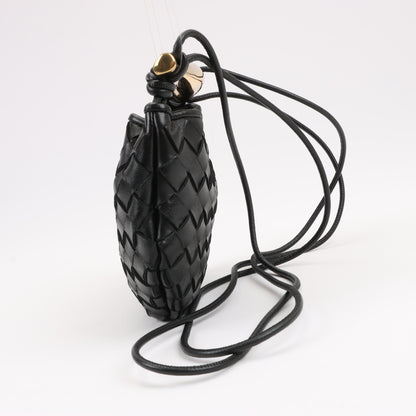 Bottega Veneta Intrecciato Sardines Leder Umhängetasche in Schwarz