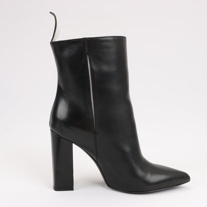 Louis Vuitton Match Making Line 17 years Leather Short Boots in Black BR0177, Size 39 EU