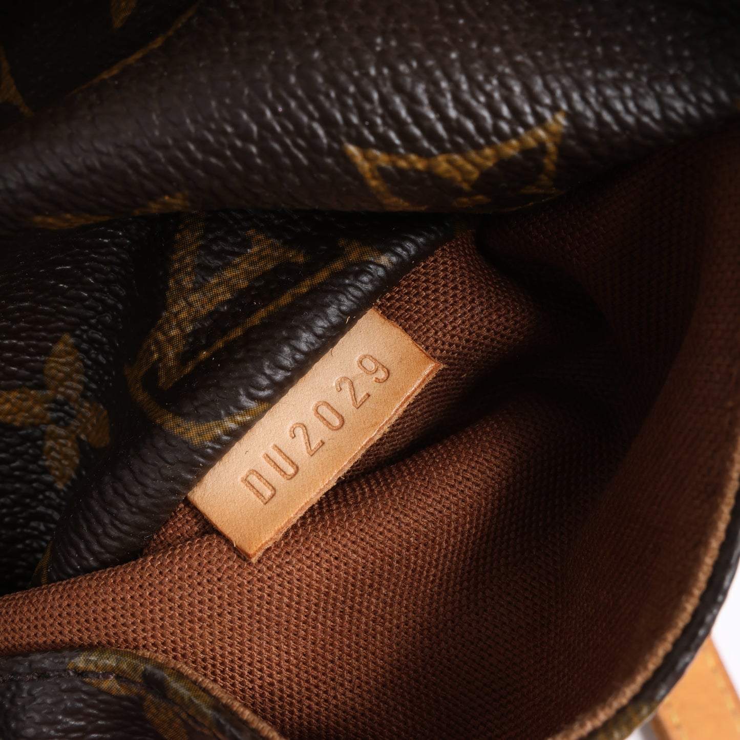 Louis Vuitton Monogram Totally MM Shoulder Bag