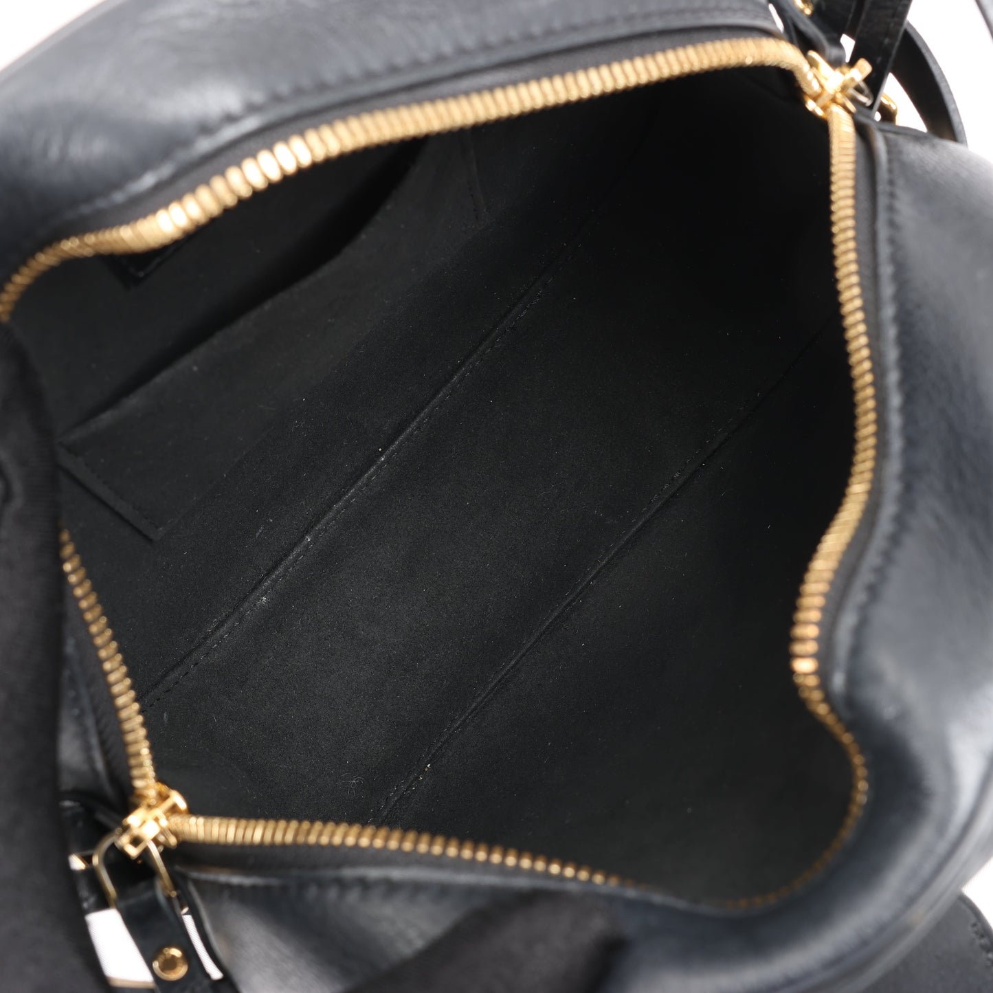 Louis Vuitton Boite Chapeau Souple Vernis Leather Crossbody Bag in Black M53999