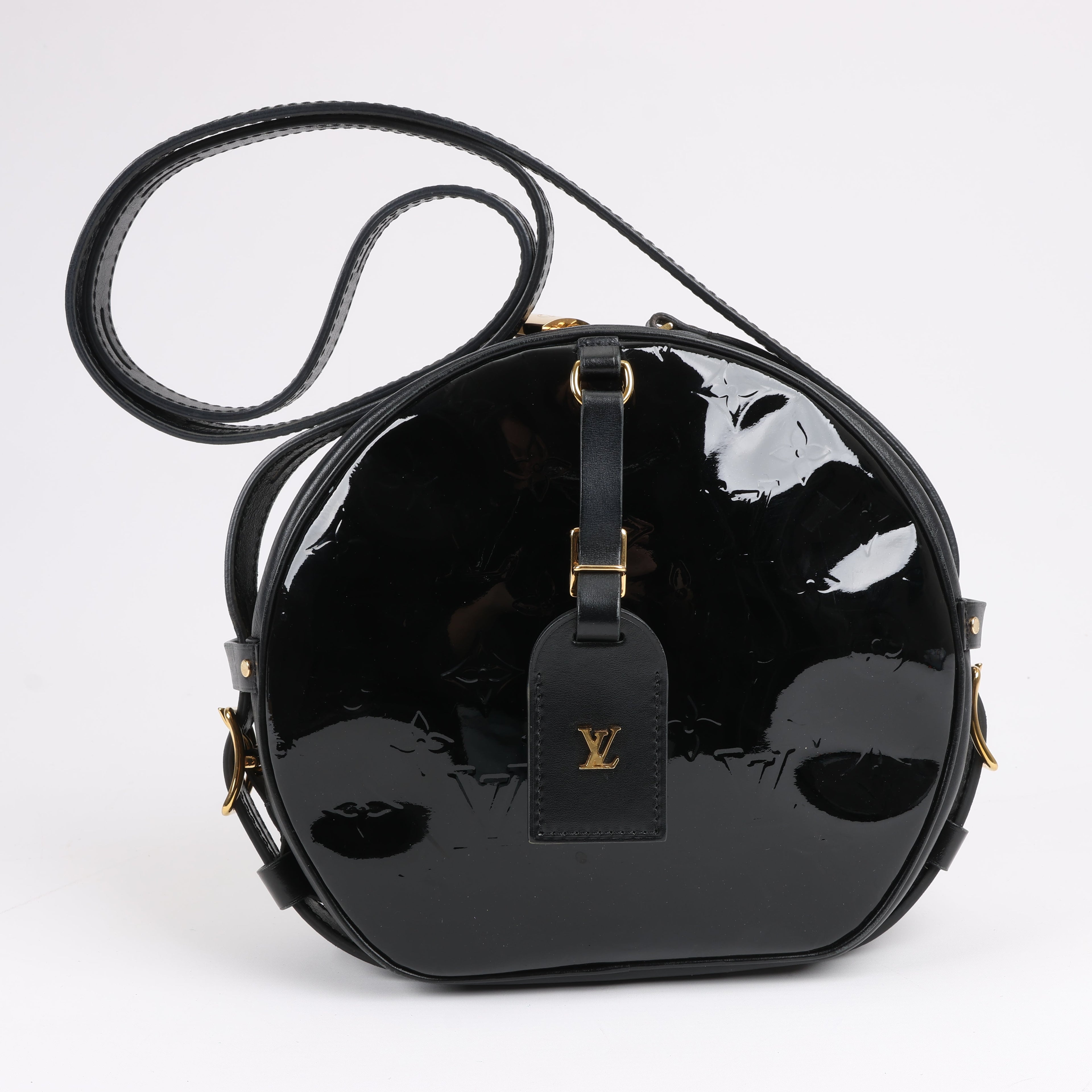 Louis Vuitton Boite Chapeau Souple Vernis Leather Crossbody Bag in Black M53999