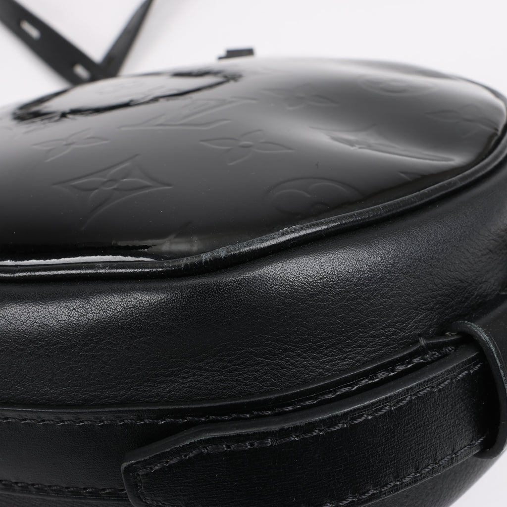 Louis Vuitton Boite Chapeau Souple Vernis Leather Crossbody Bag in Black M53999