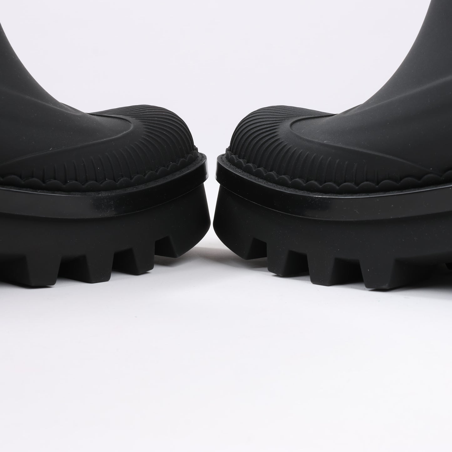 Bottines de pluie Chloé en caoutchouc noir 032324, pointure 39
