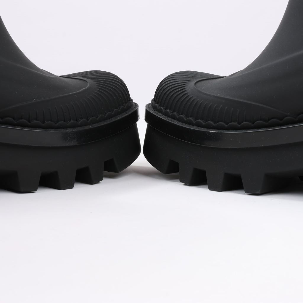 Chloe Rubber Rain Ankle Boots in Black 032324, Size 39 EU