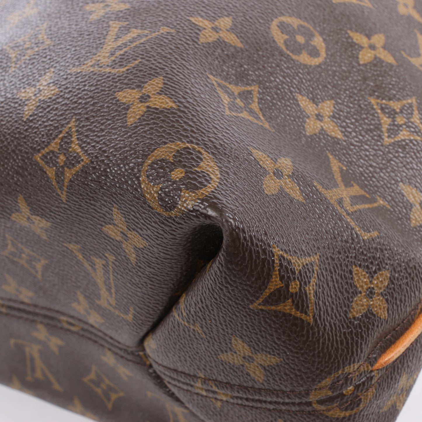 Louis Vuitton Monogram Sully MM Handbag