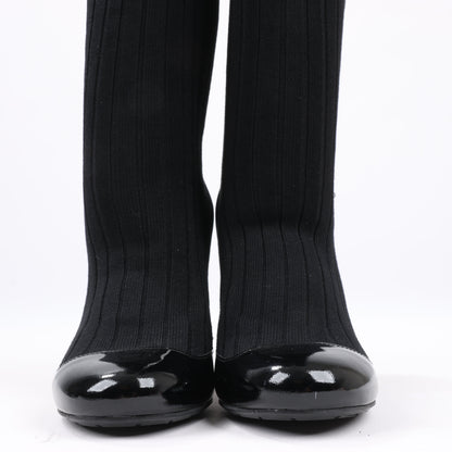 Chanel Coco Mark Lackleder Pumps Stricksocken Docking in Schwarz, Größe 38 EU