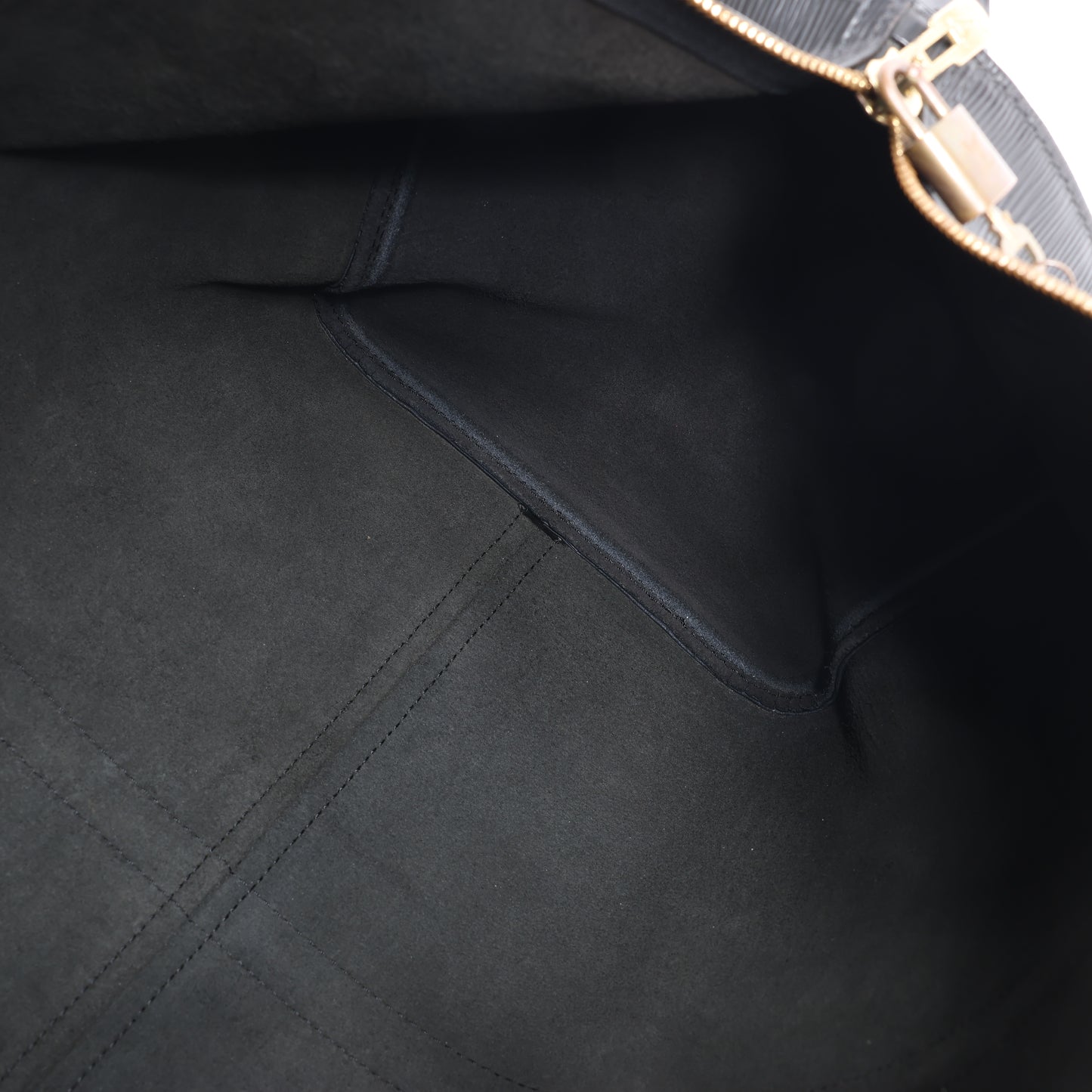 Sac de voyage Keepall 50 en cuir épi Louis Vuitton, noir M42962