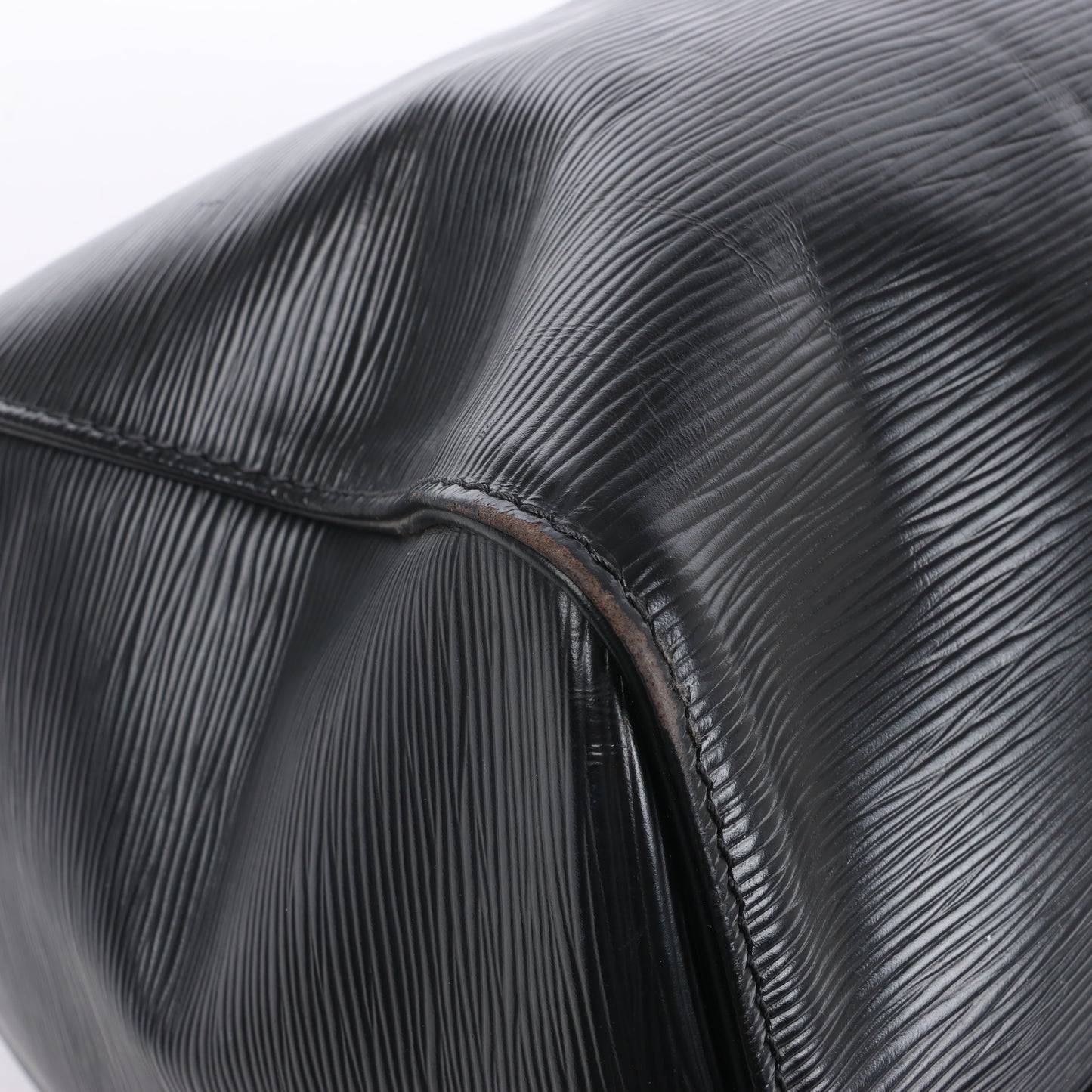 Sac de voyage Keepall 50 en cuir épi Louis Vuitton, noir M42962