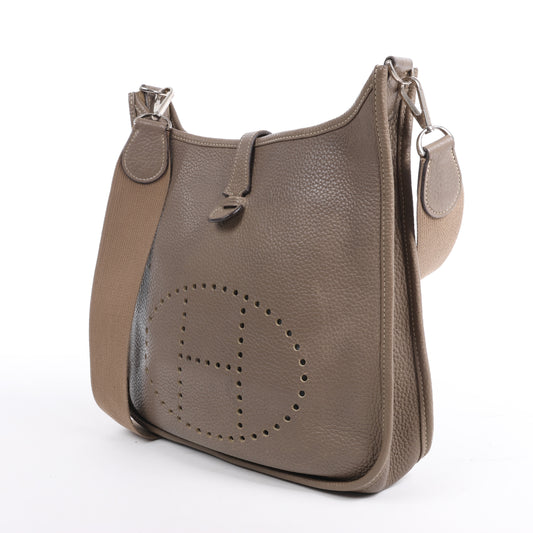 Hermès Evelyne 1 29 PM Taurillon Clémence Taupe Garnitures en métal argenté L: 2008
