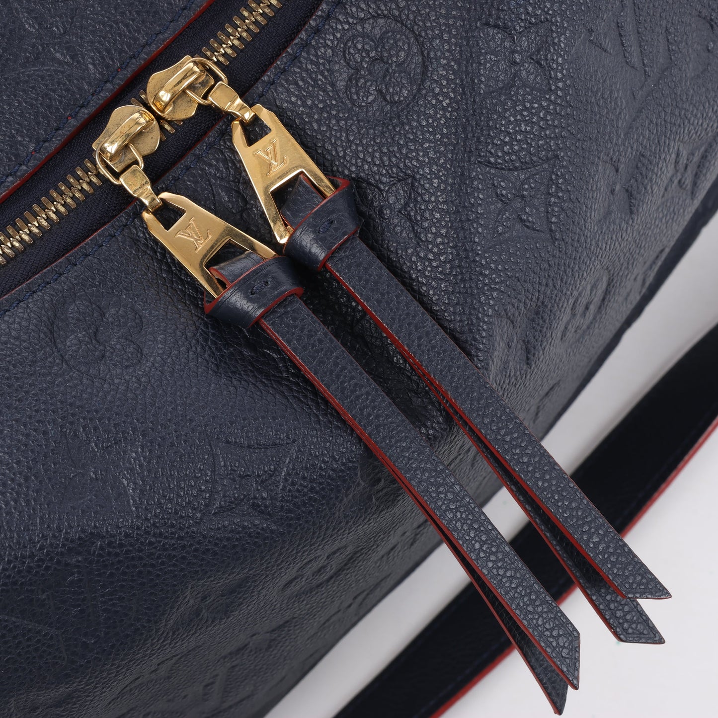 Louis Vuitton Monogram Empreinte Ponthieu Umhängetasche in Marineblau