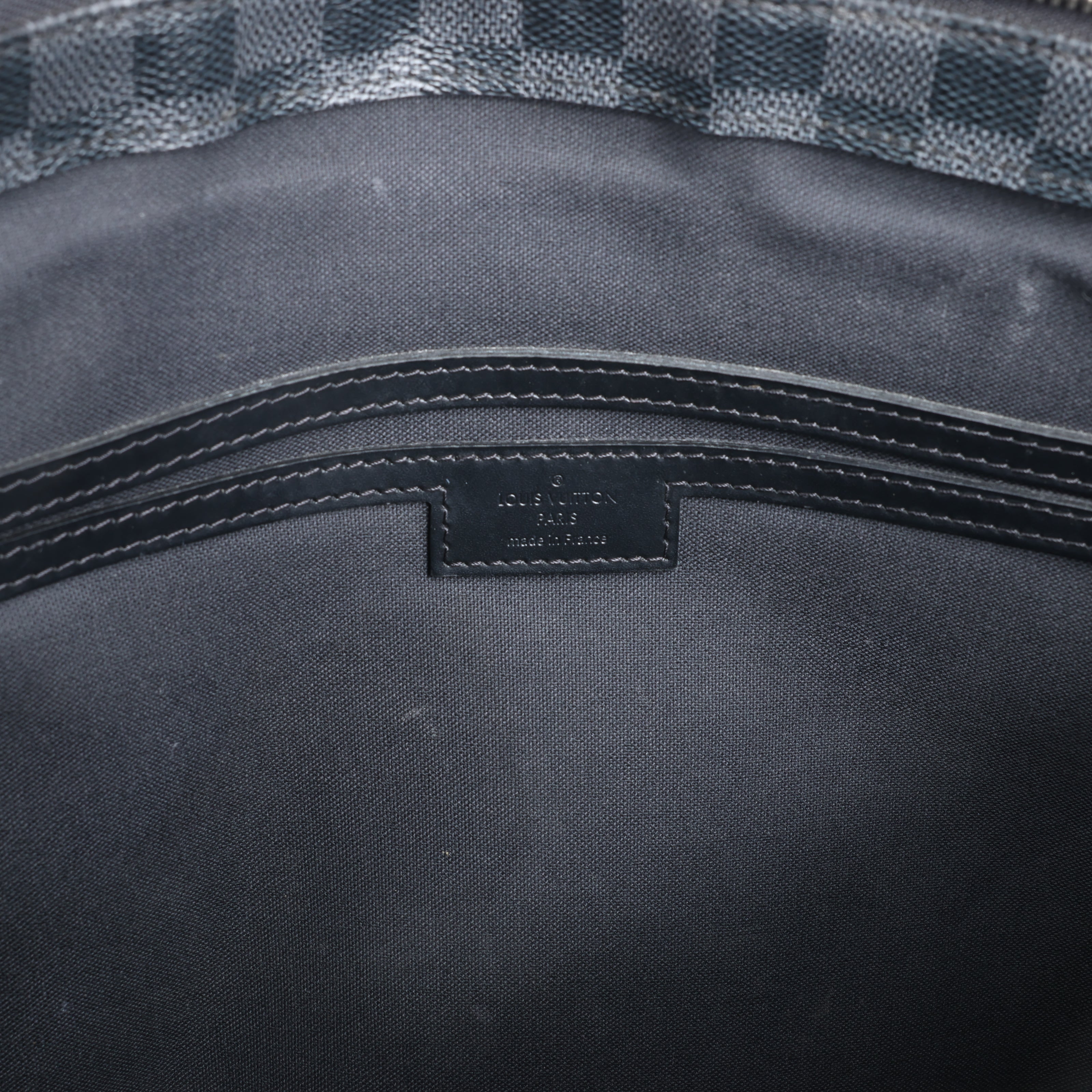 Louis Vuitton Damier Graphite Tadao Handbag in Black