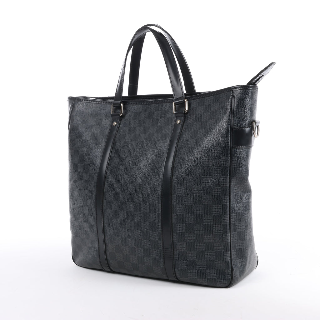 Louis Vuitton Damier Graphite Tadao Handbag in Black