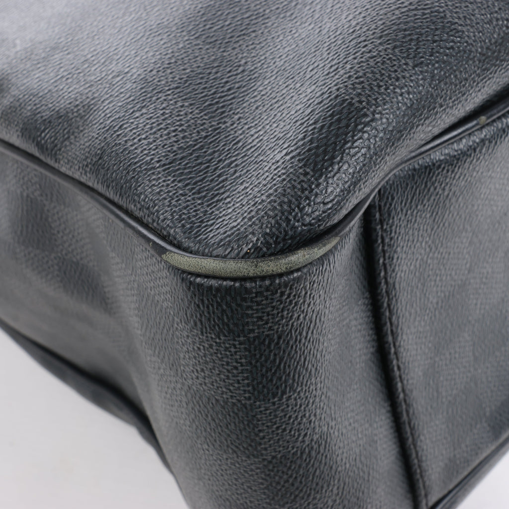Louis Vuitton Damier Graphite Tadao Handbag in Black