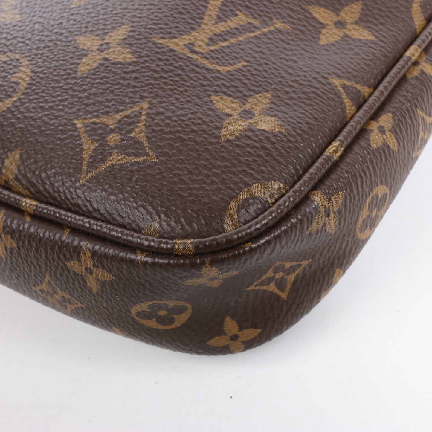 Louis Vuitton Monogram Multi Pochette Accessoires Crossbody bag
