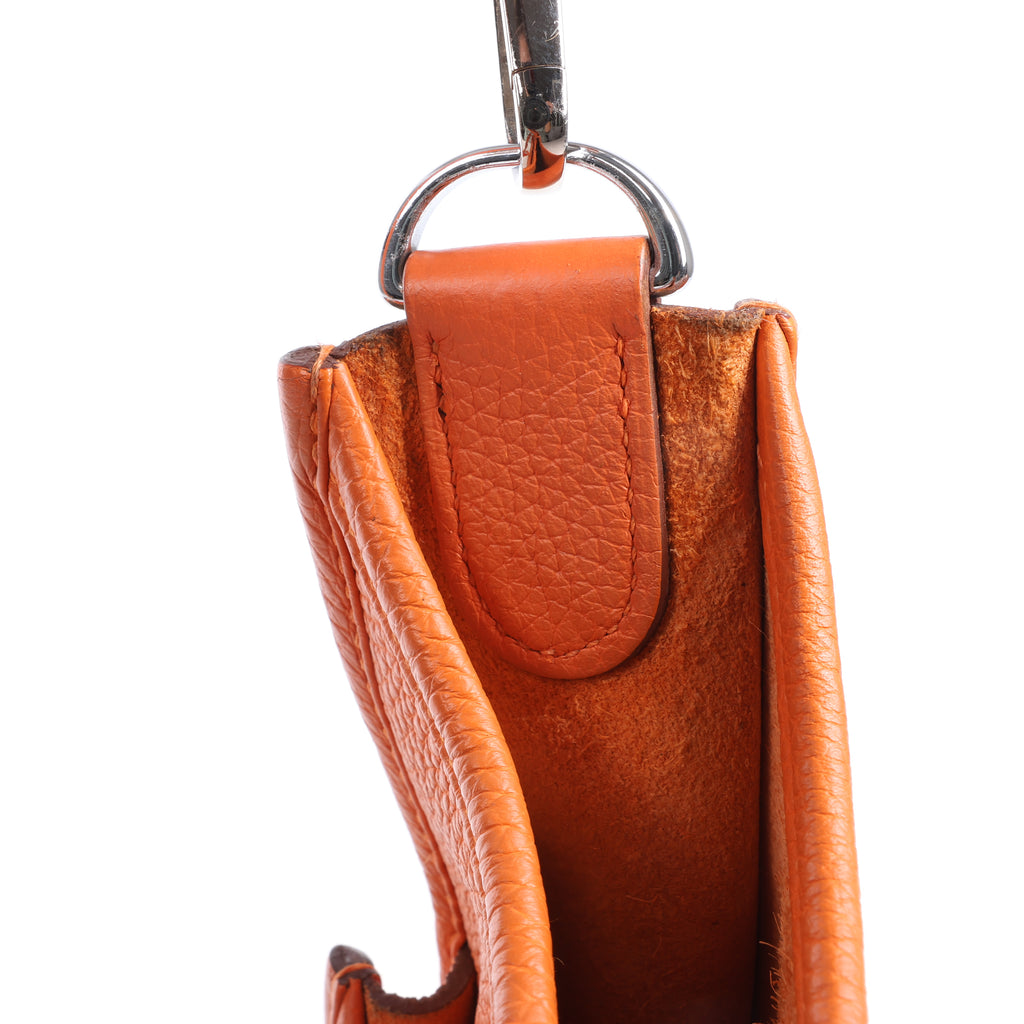 HERMES Evelyne 1 33 GM Taurillon Clemence Orange Silver Metal Fittings Shoulder bag  □JO: 2011