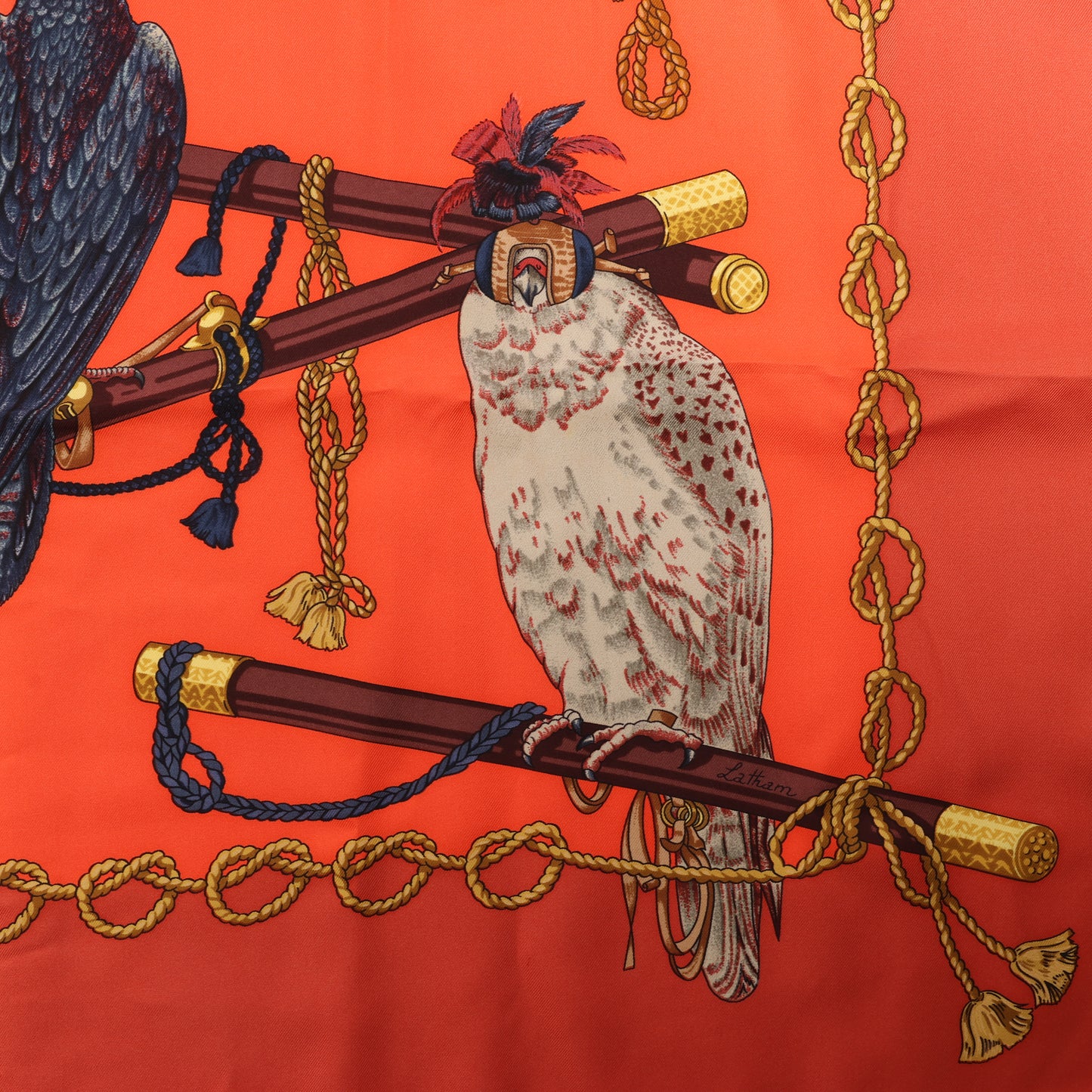 Hermès Carré 90 "LES OISEAUX DU ROY" Silk Scarf