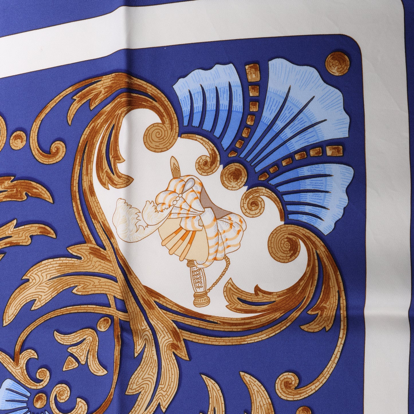 Hermes Carré 90 "Cheval Turc" 100% Silk Scarf