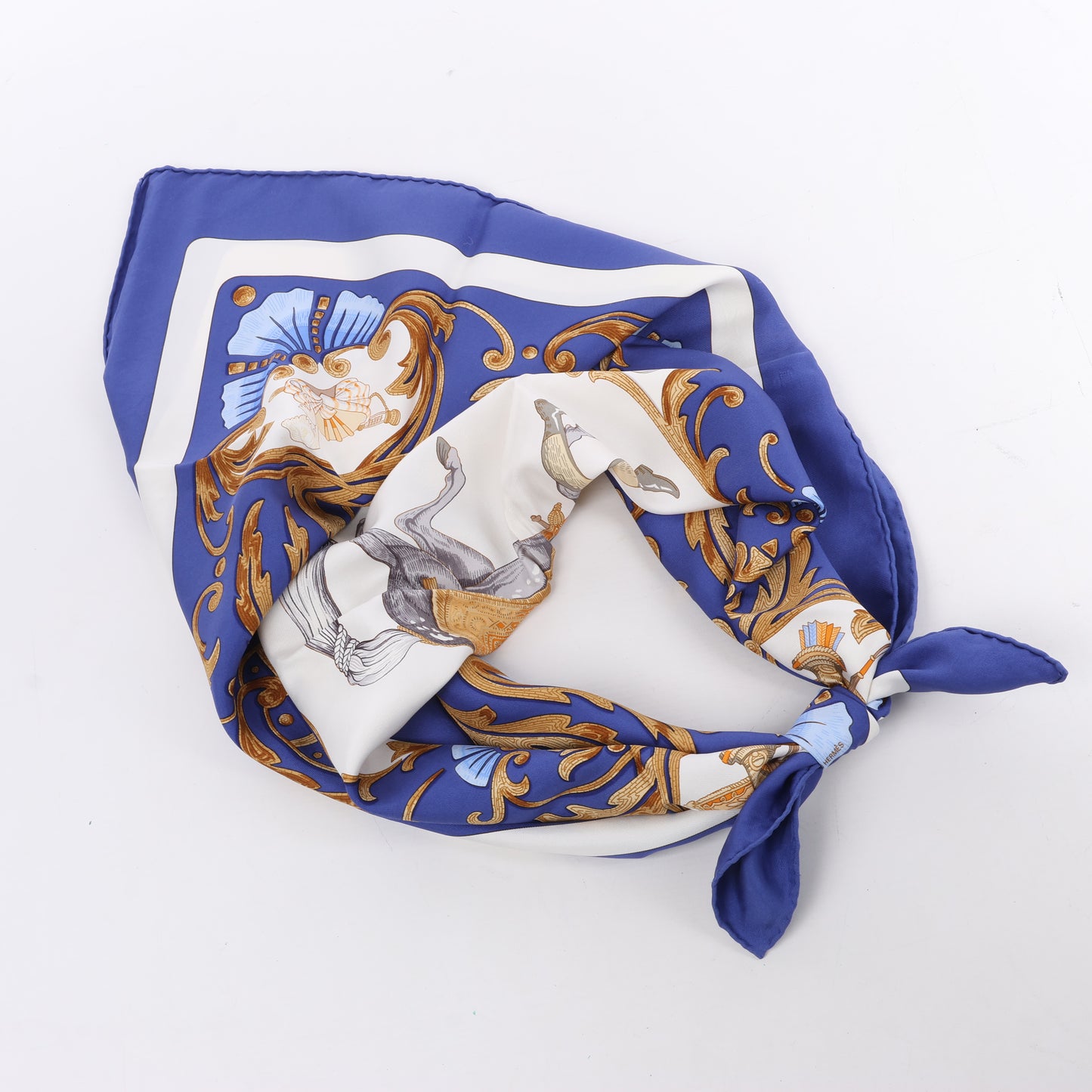 Hermes Carré 90 "Cheval Turc" 100% Silk Scarf